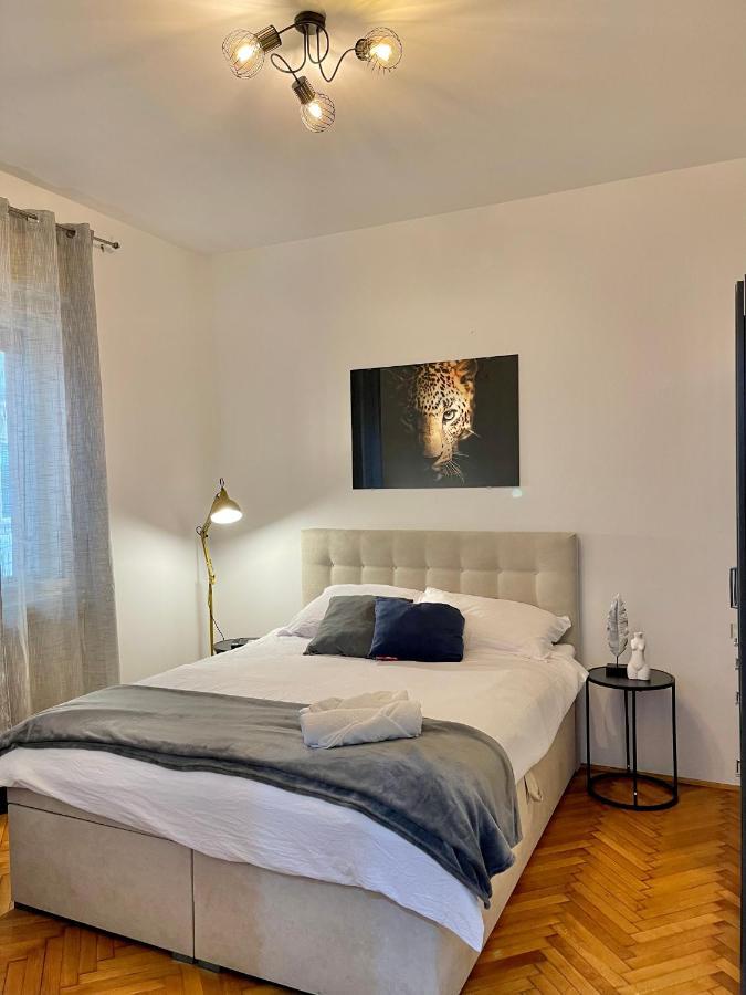 Studio Manu Apartment Split Exterior photo